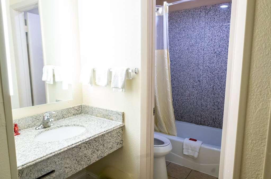 Hotel Baymont By Wyndham College Park Atlanta Airport South Habitación foto
